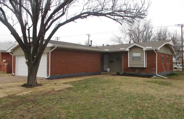 257 NW 85th St - 257 Northwest 85th Street, Oklahoma City, OK 73114