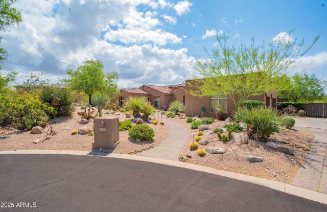 8193 E SAND FLOWER Drive Gallery 4