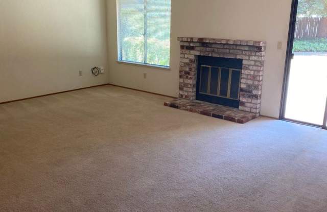 111 Econome Court Gallery 3