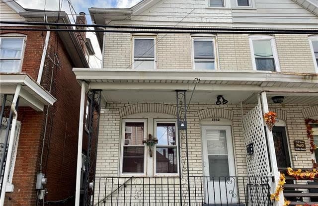 1332 Spruce Street - 1332 Spruce Street, Easton, PA 18042
