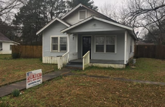 311 North Hickory Street - 311 N Hickory St, Beebe, AR 72012