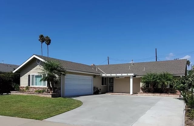 10441 Shangri La Dr - 10441 Shangri La Drive, Huntington Beach, CA 92646