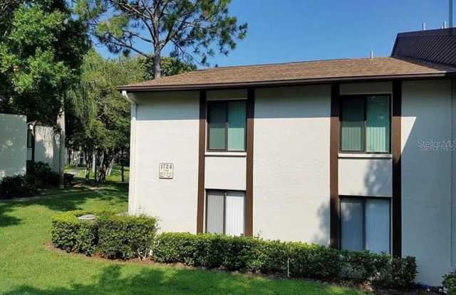 1724 PINE RIDGE WAY W photos photos