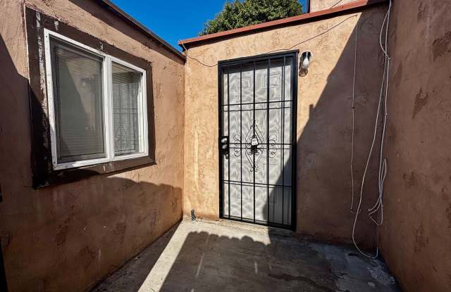 1 Bedroom 1 bath with Patio in Logan Heights! photos photos 1 Bedroom 1 bath with Patio in Logan Heights! photos photos
