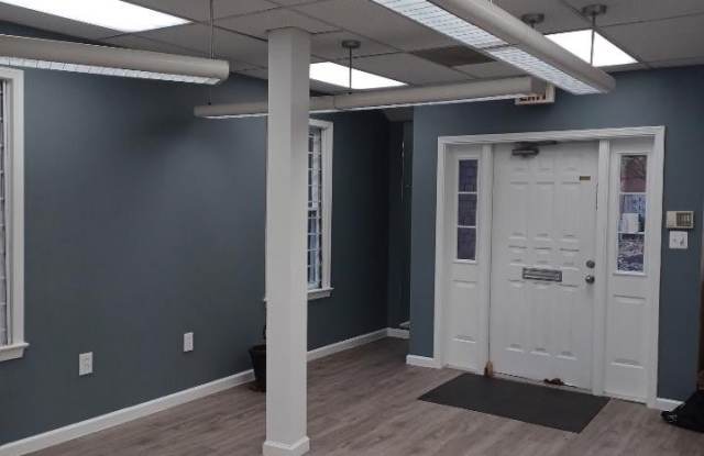 18534 OFFICE PARK DR #18534 Gallery 2