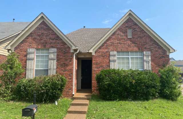 9112 Cinderhill Cv W photos photos