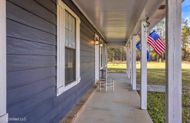11340 County Farm Road Gallery 4