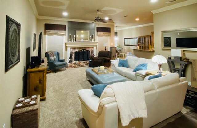 1107 Brook Arbor Drive Gallery 2