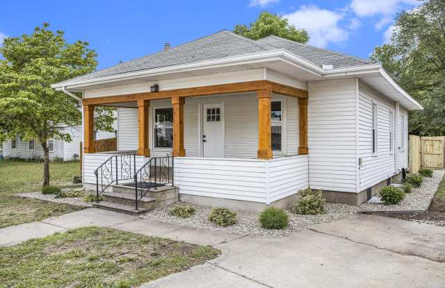 105 Fayette - 105 Fayette, Augusta, MI 49012