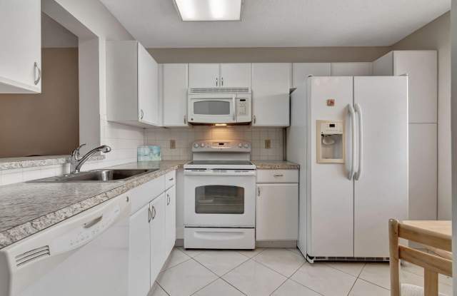 6795 Huntington Lane photos photos