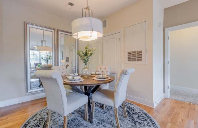 Afton Ridge Apartments Gallery 2