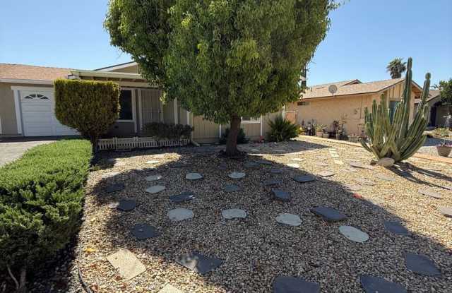 Peacock Valley HOA 2 Bedroom 1 Bathroom 55+ Community - 318 Marian Way, Banning, CA 92220 Peacock Valley HOA 2 Bedroom 1 Bathroom 55+ Community - 318 Marian Way, Banning, CA 92220