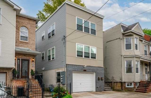 414 16TH ST photos photos