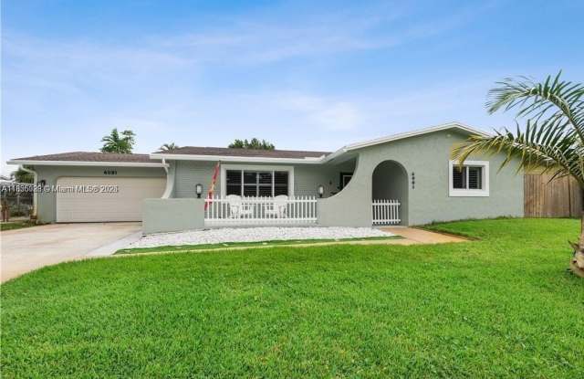 4081 Lake Dr. photos photos