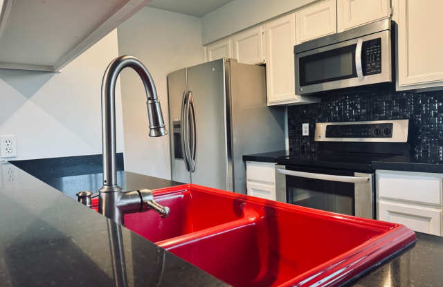 Beautifully Updated 2BR/2BA Condo in Gated Community – Modern Finishes & Pool Access photos photos