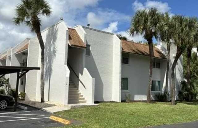 2845 SW 22nd Avenue Gallery 1