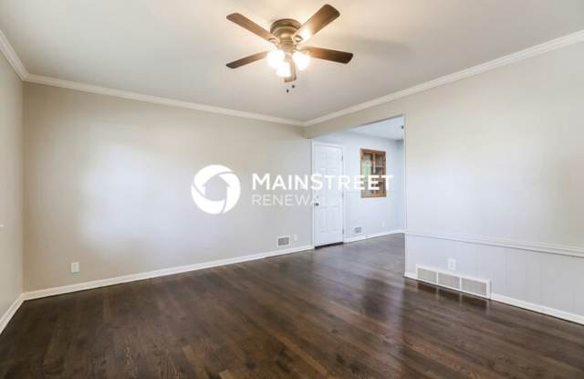 4107 South Mccoy Street Gallery 3