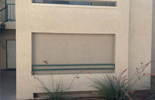 5141 Lindell Road Gallery 2