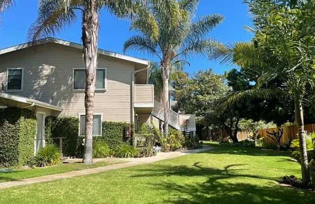 Sycamore Creekside Apartments Gallery 2