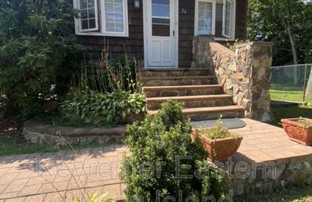24 Laurelton Ave photos photos