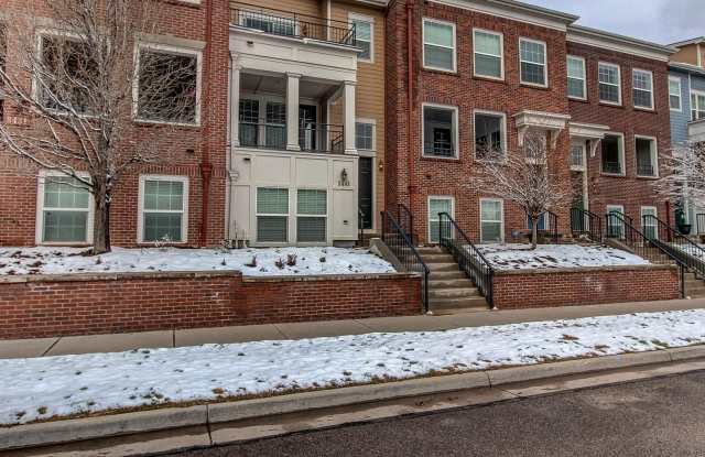 Beautiful 3 bedroom townhome in Central Park. Gallery 3