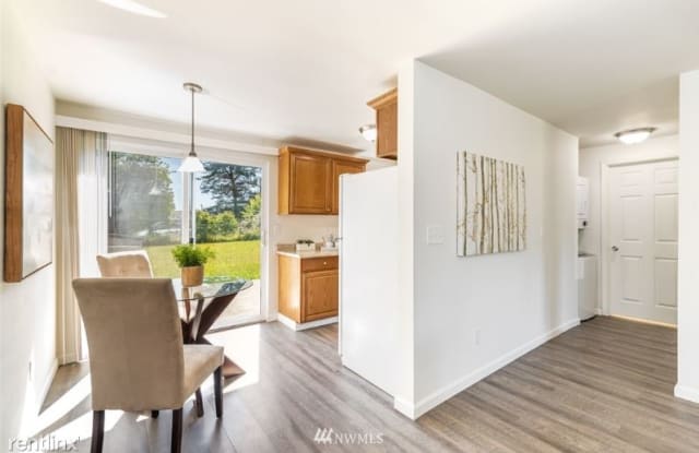 1746 Rainier Ave - 1746 North Rainier Avenue, Bremerton, WA 98312