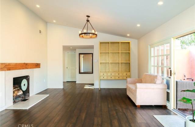 10198 El Monterey Avenue Gallery 3