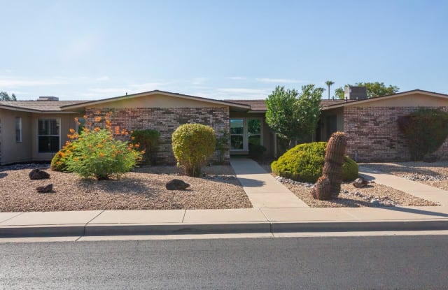 19043 N CAMINO DEL SOL -- - 19043 North Camino Del Sol, Sun City West, AZ 85375