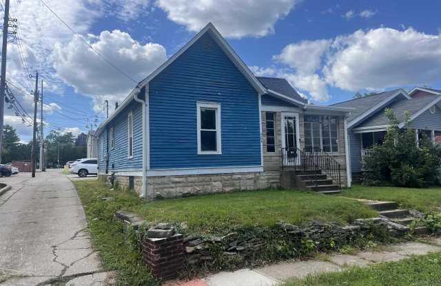1109 N Indiana Avenue Gallery 2