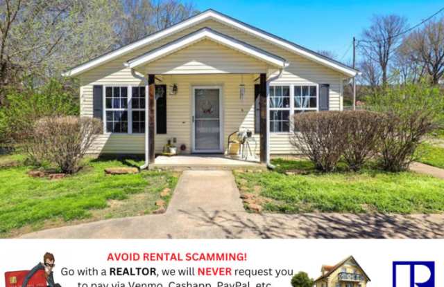 222 East 13th Street - 222 East 13th Street, Fayetteville, AR 72701