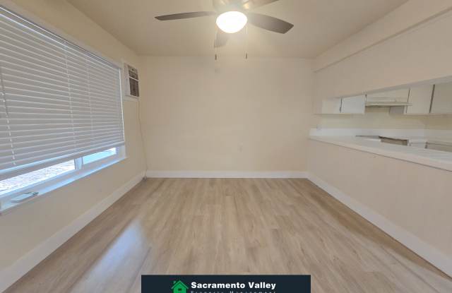 4261 Sweetwater Avenue - #3 photos photos