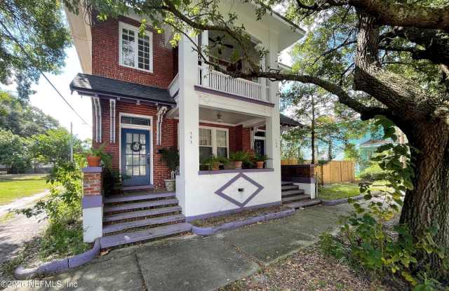 146 W 6TH Street photos photos