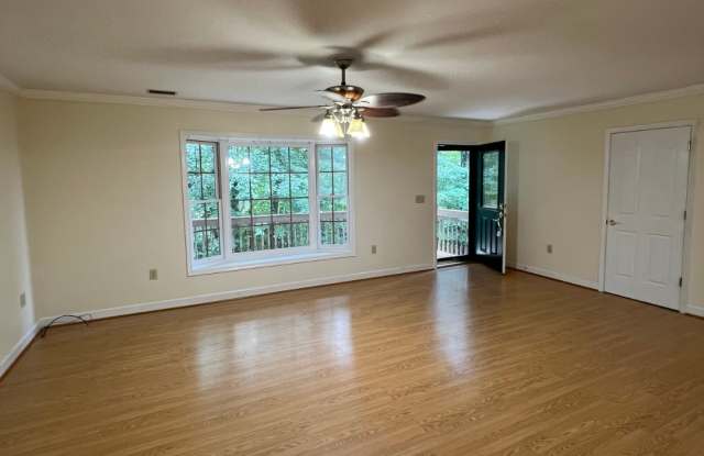 193 Edgewood Ridge Road Gallery 4