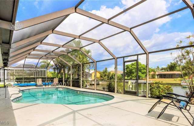 618 Archer Parkway W photos photos