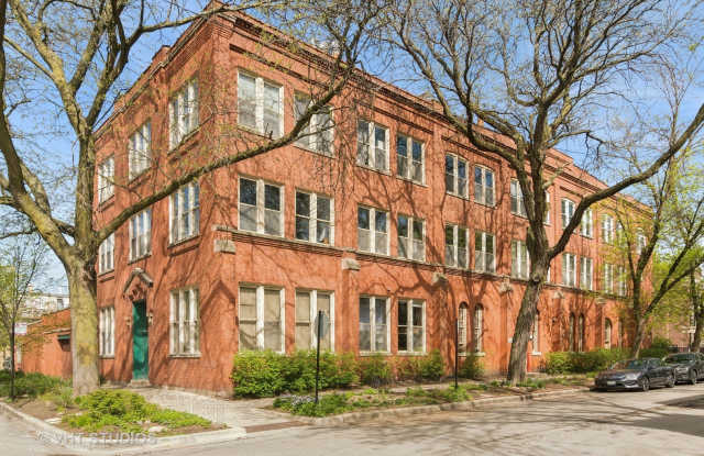 2510 N Wayne Avenue photos photos