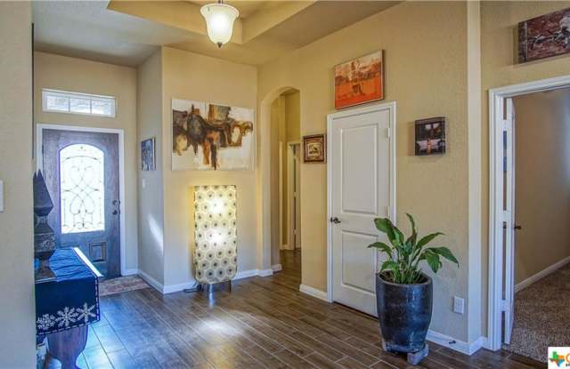 924 Beechwood Lane Gallery 2