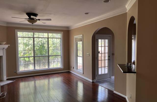 4616 FAIRFAX COURT Gallery 3