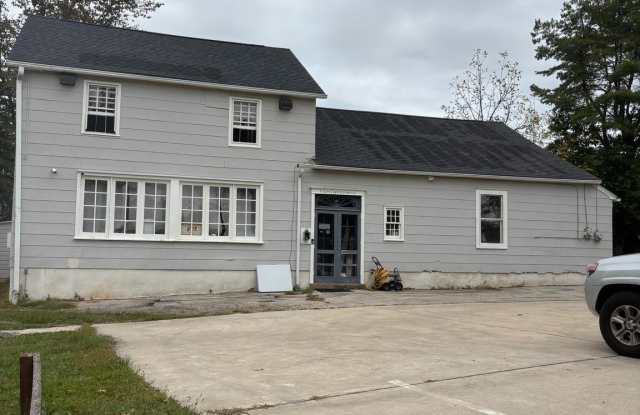 726 W GERMANTOWN Pike W photos photos