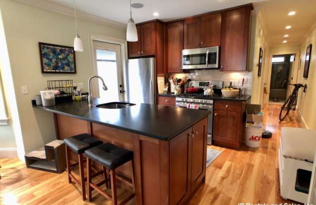 31 Jamaica St. photos photos