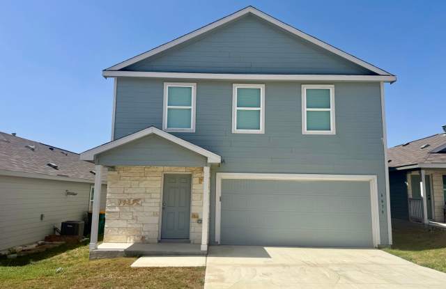 Stunning 4- bedroom, 2.5 bathroom home in Converse! Gallery 1