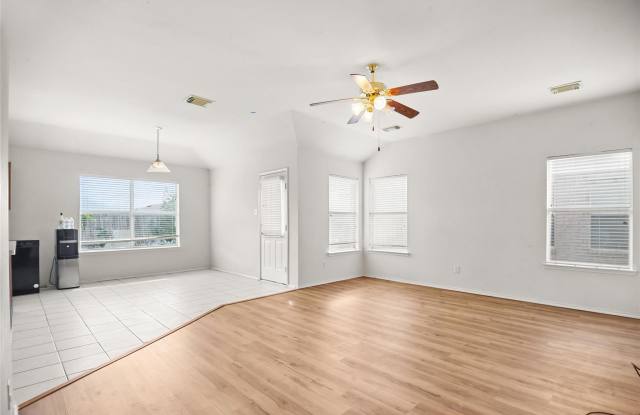 3041 Winding Meadow Trail Gallery 3