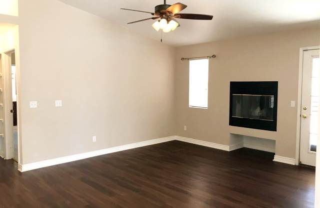 2710 W SANDBROOK LANE Gallery 3