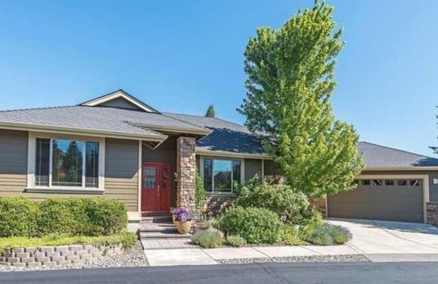 Single Level 4 Bedroom 3 Bath Beauty photos photos