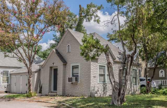 743 E ASHBY PL photos photos