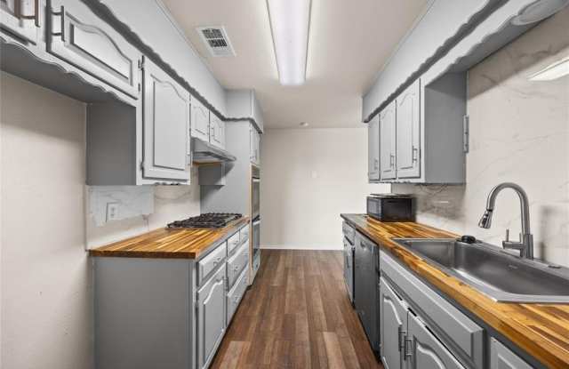 905 Mckinney Avenue photos photos