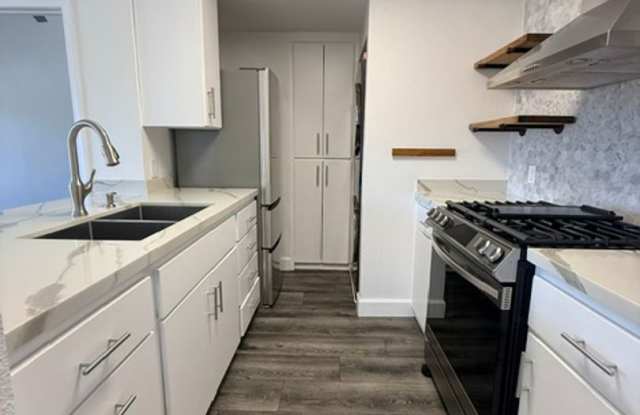 Fully updated condo in Spring Valley/ Rancho San Diego photos photos