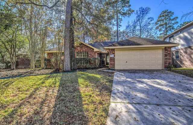 126 W Russet Grove Cir - 126 West Russet Grove Circle, The Woodlands, TX 77384