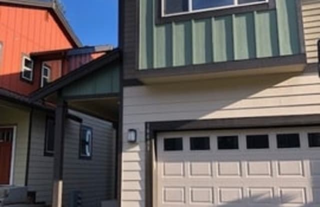 16411 2nd Park South East - 16411 2nd Park SE, Martha Lake, WA 98012