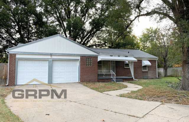 3 Bedroom With Finished Basement - 11 29th Court, Hutchinson, KS 67502