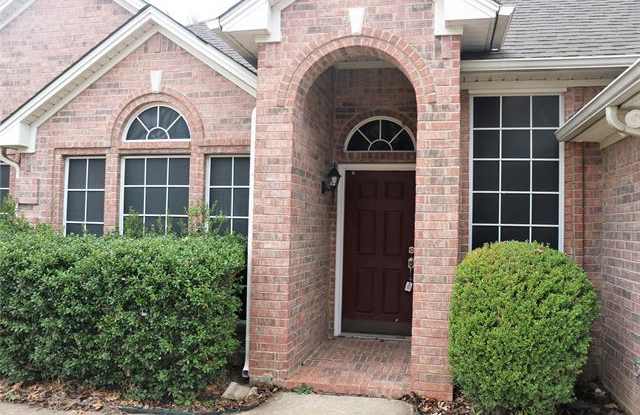 6207 Parkside Drive Gallery 3